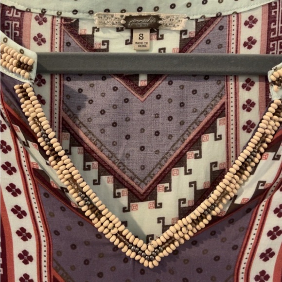 Buckle Gimmicks Blouse - Picture 2 of 3